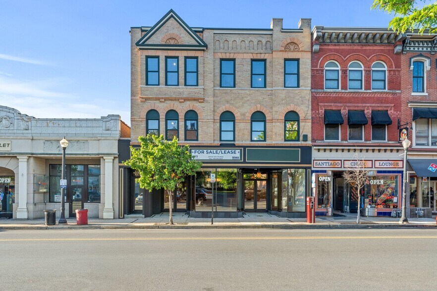 Primary Photo Of 13-15 E 3rd St, Bethlehem Restaurant For Lease