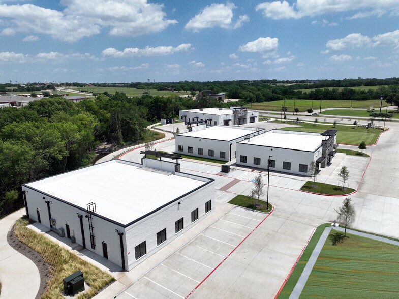 More Photos Of 235 S Preston Rd, Celina Medical For Lease