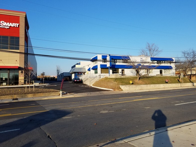 More Photos Of 9101-9105 Gaither Rd, Gaithersburg Warehouse For Lease