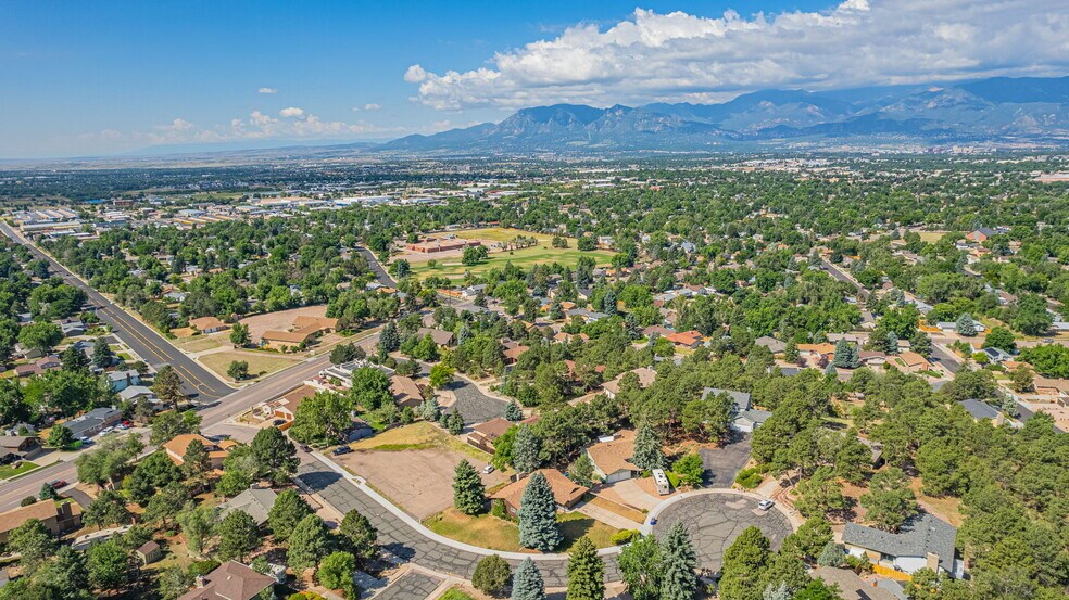 More Photos Of 1628 Babcock Ln, Colorado Springs Specialty For Sale