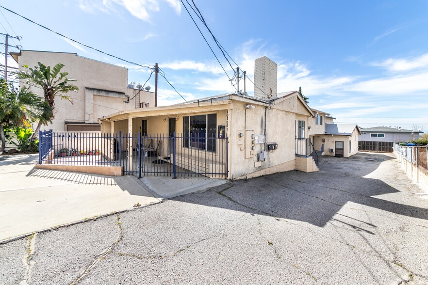 More Photos Of 10139 Hillhaven Ave, Tujunga Multifamily For Sale