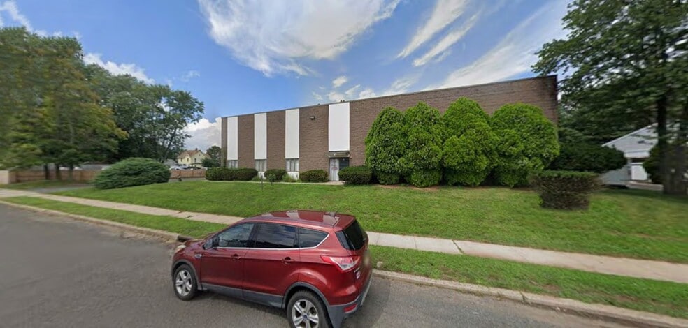 Primary Photo Of 25 4th St, Somerville Warehouse For Lease