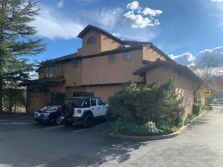 More Photos Of 17600 Monterey St, Morgan Hill Medical For Lease