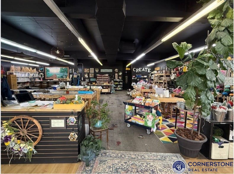 More Photos Of 1944 Cy Ave, Casper Storefront Retail Office For Sale