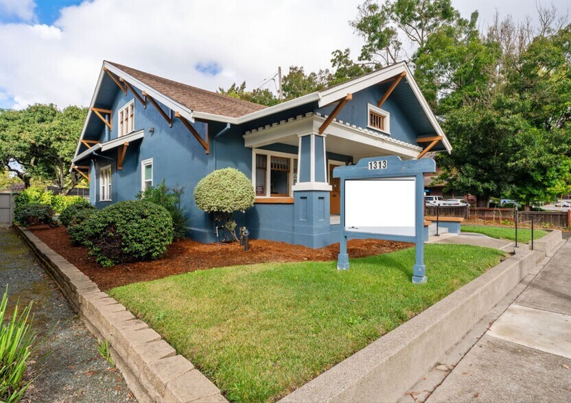 More Photos Of 1313 College Ave, Santa Rosa Office For Sale