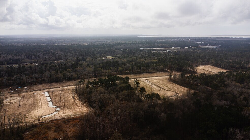 More Photos Of Highway 61, Hankamer Land For Sale