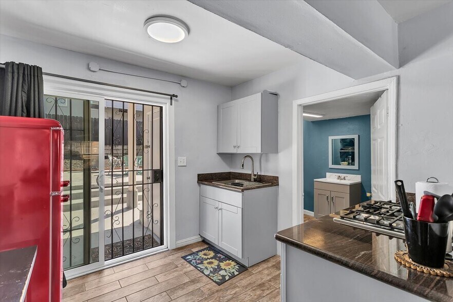 More Photos Of 3300 Harrison St, Oakland Apartments For Sale