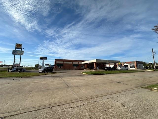 More Photos Of 1112 E Bert Kouns Industrial Loop, Shreveport Carwash For Sale