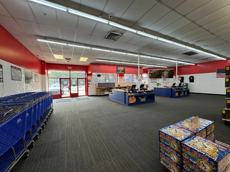 More Photos Of 651 Carey Ave, Wilkes Barre Freestanding For Sale