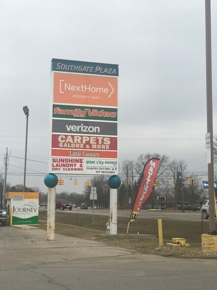 More Photos Of 800 S US Highway 27, Saint Johns Unknown For Lease