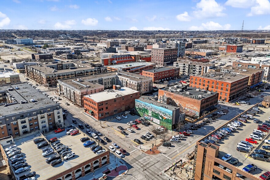 Primary Photo Of 120 2nd Ave, Des Moines Office For Sale