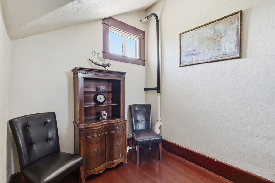 More Photos Of 1004 N 6th Ave, Tucson Office For Sale