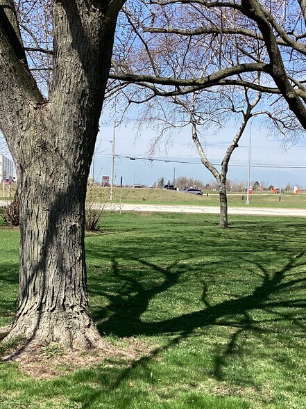 More Photos Of 2525 Oakwood Rd, Oak Creek Schools For Sale