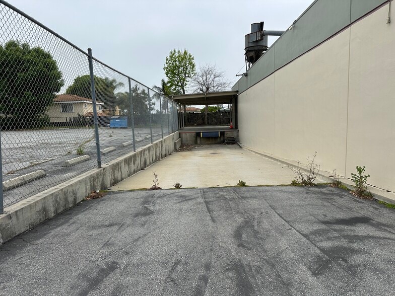 More Photos Of 9200 Lower Azusa Rd, Rosemead Warehouse For Sale