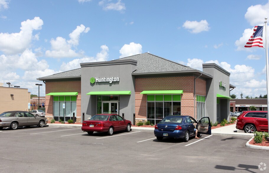 More Photos Of 260-368 S Hamilton Rd, Gahanna Unknown For Lease