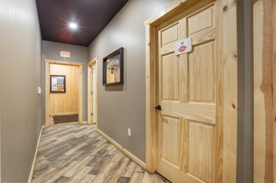 More Photos Of 220 Main St, Butte Restaurant For Sale