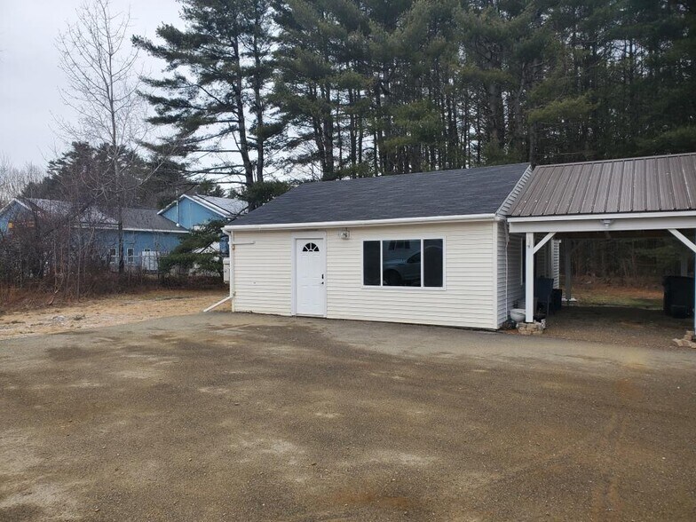 More Photos Of 40 Western Ave, Hampden Office For Lease