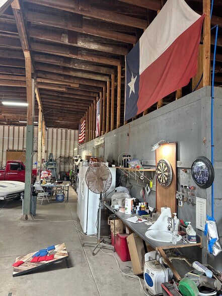 More Photos Of 18 S Alvin Ailey St, Rogers Freestanding For Sale