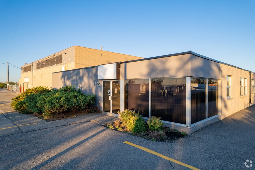 More Photos Of , Calgary Unknown For Sale