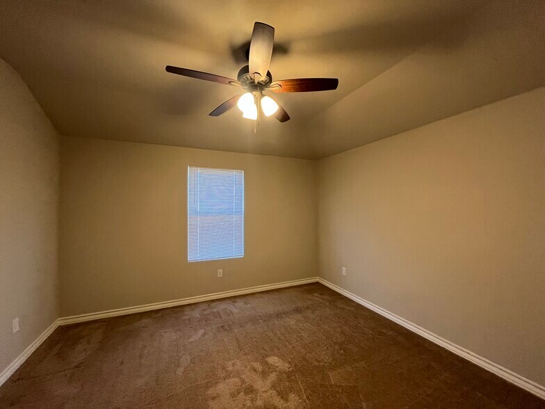 More Photos Of 6303 Luglio Ln, San Antonio Multifamily For Sale
