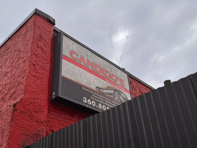 More Photos Of 225 W Main St, Monroe General Retail For Sale