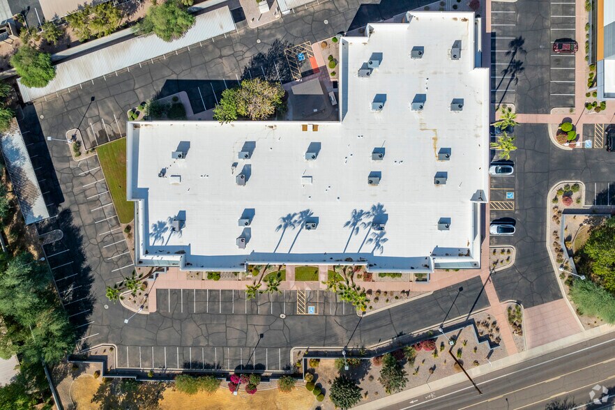 More Photos Of 7810 S Hardy Dr, Tempe Unknown For Lease