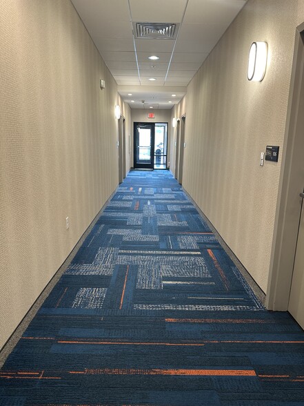 More Photos Of 4380 Integrity Center Pt, Colorado Springs Hotel For Sale