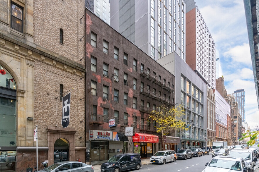 Primary Photo Of 314-318 W 36th St, New York Apartments For Lease