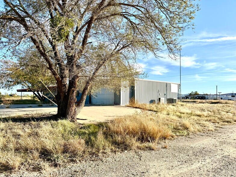 More Photos Of 1709 Coliseum Dr, Snyder Flex For Sale