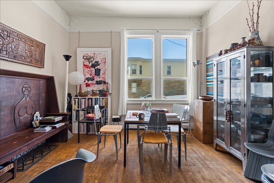More Photos Of 282-284 Valley St, San Francisco Apartments For Sale