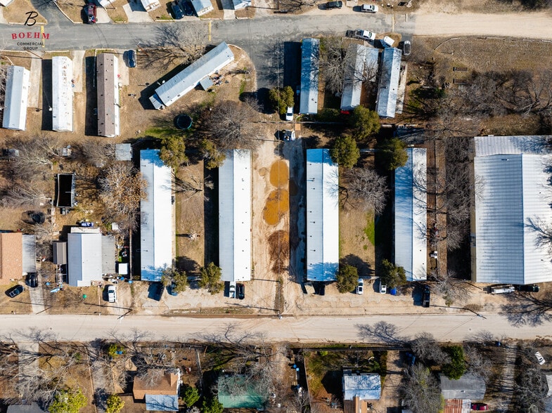 More Photos Of 2906-2908 Hunt St, Kerrville Apartments For Sale