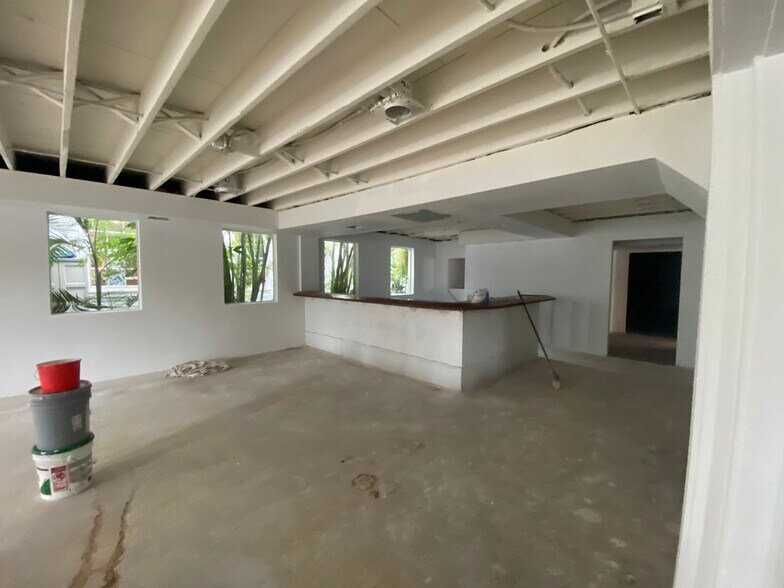 More Photos Of 1202 Simonton St, Key West Restaurant For Sale