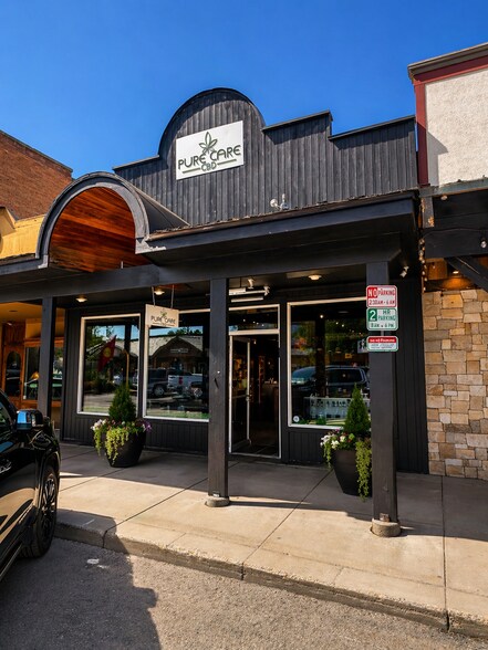 More Photos Of 232 Central Ave, Whitefish Storefront For Lease