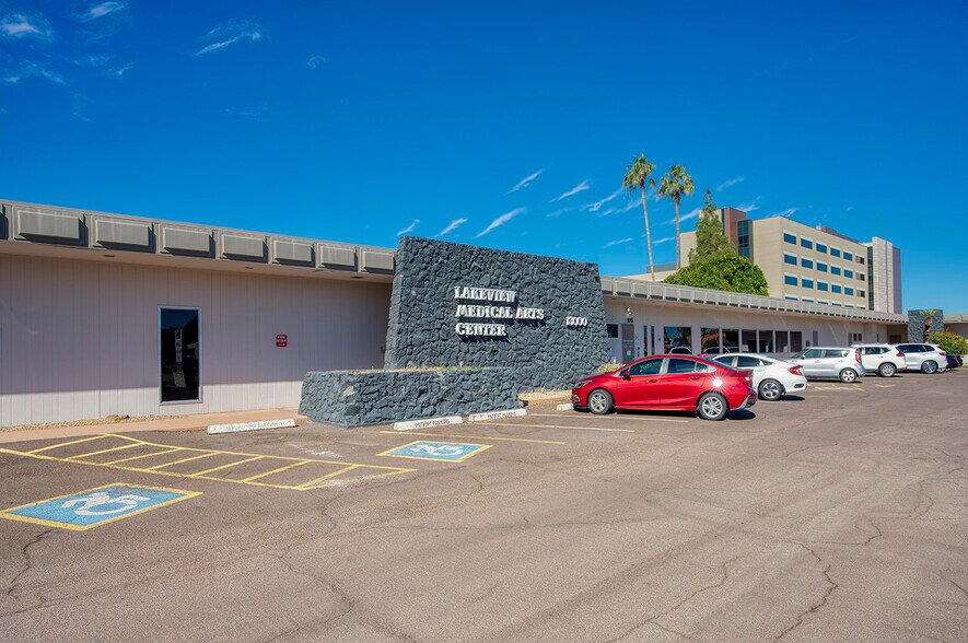 More Photos Of 13000 N 103rd Ave, Sun City Medical For Lease