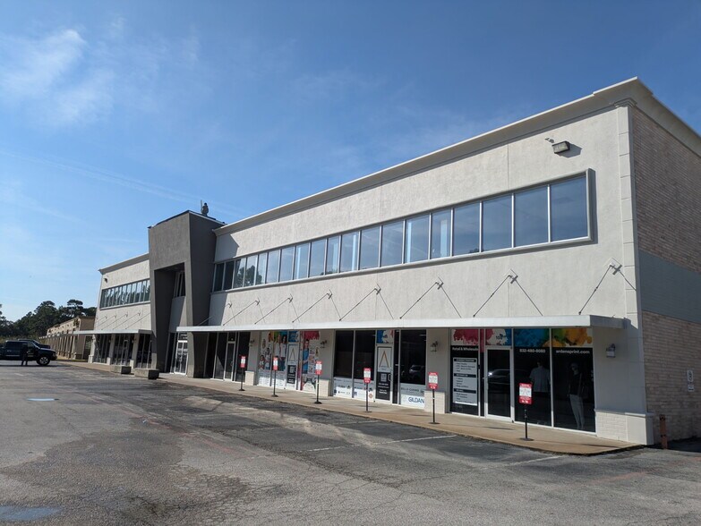 Primary Photo Of 16131 N Eldridge Pky, Tomball Storefront Retail Office For Lease