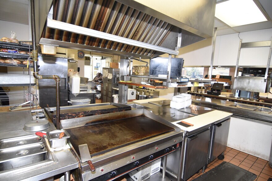 More Photos Of 115 S Main St, Spanish Fork Fast Food For Sale