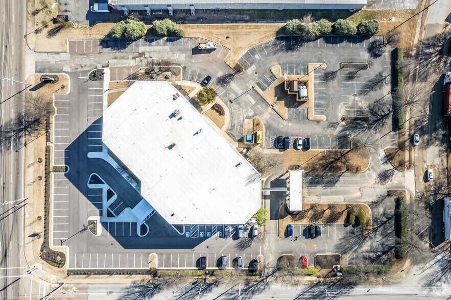 More Photos Of 7845 US Highway 64, Memphis Medical For Lease