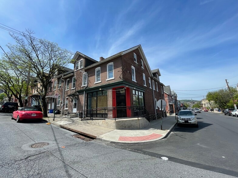 More Photos Of 836 E 5th St, Bethlehem Storefront Retail Office For Lease