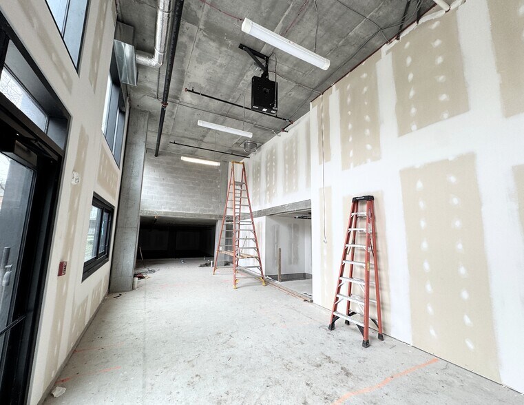 More Photos Of 39 E Hubbard Ave, Columbus Apartments For Lease