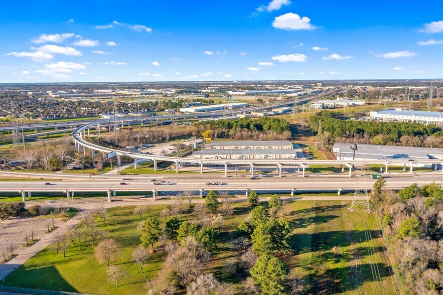 More Photos Of 15825 State Highway 249, Houston Storefront For Lease