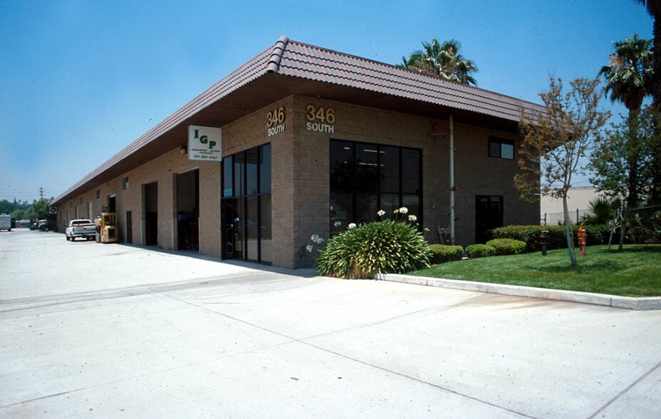 More Photos Of 346 S I St, San Bernardino Warehouse For Lease