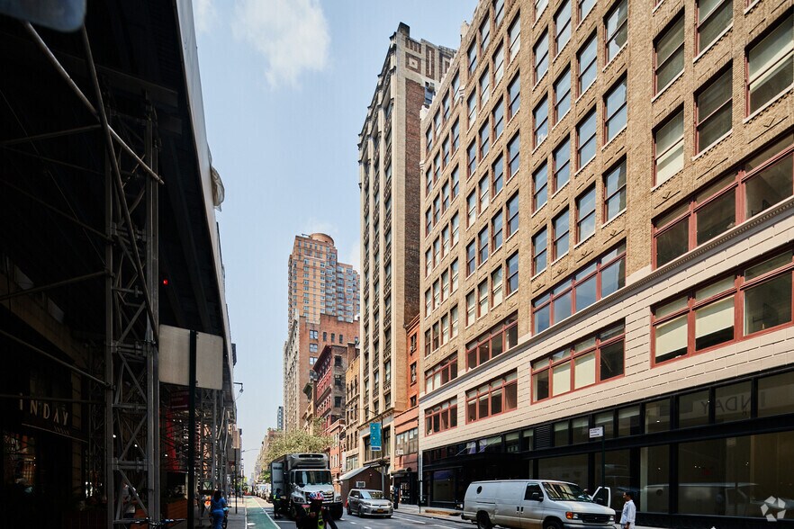 More Photos Of 15 W 26th St, New York Office For Lease