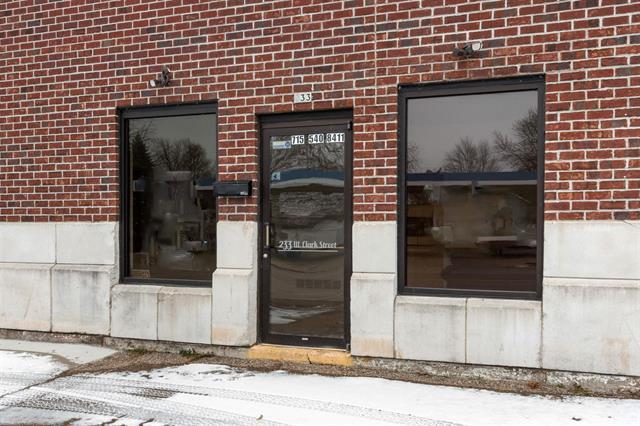 More Photos Of 233 W Clark St, Stevens Point Auto Repair For Sale