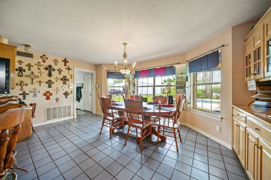 More Photos Of 210 Tolle Rd, Cibolo Land For Sale