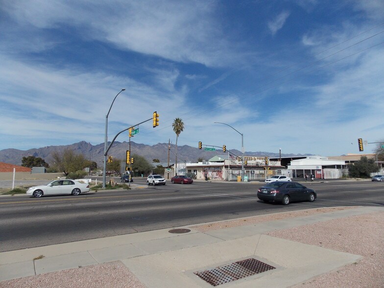 More Photos Of 3635 E Fort Lowell Rd, Tucson Land For Sale
