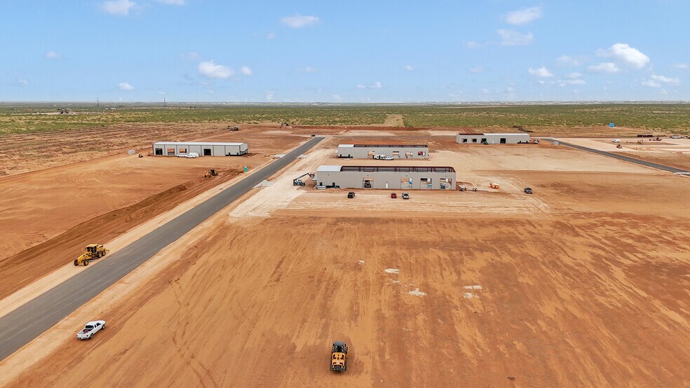 More Photos Of 5915 W. County 135 rd, Midland Warehouse For Lease