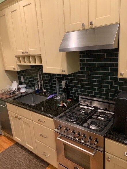 More Photos Of 81 E 7th St, New York Apartments For Sale