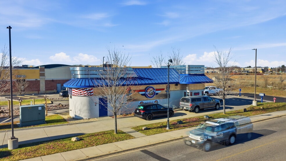 Primary Photo Of 50 County Road 120, Saint Cloud Fast Food For Sale