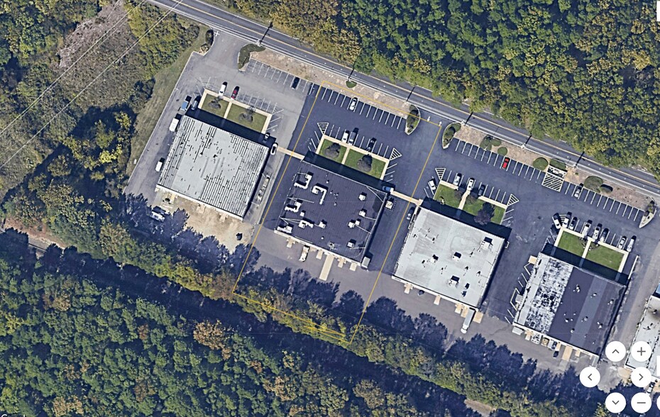 More Photos Of 245 Old Egg Harbor Rd, West Berlin Manufacturing For Lease