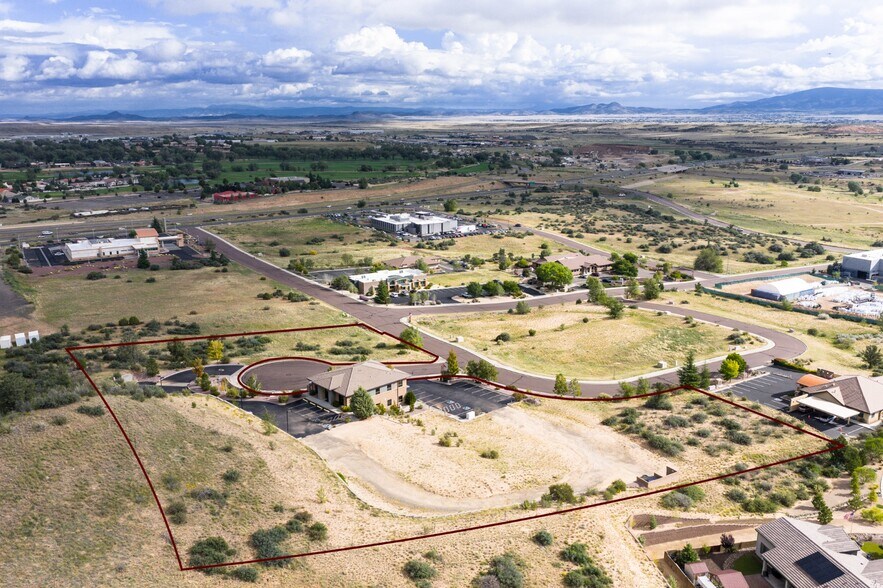 More Photos Of 2001 Excellence Way, Prescott Medical For Sale